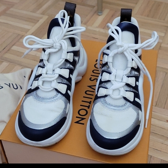 Louis Vuitton LV archlight sneakers - Picture 4 of 10